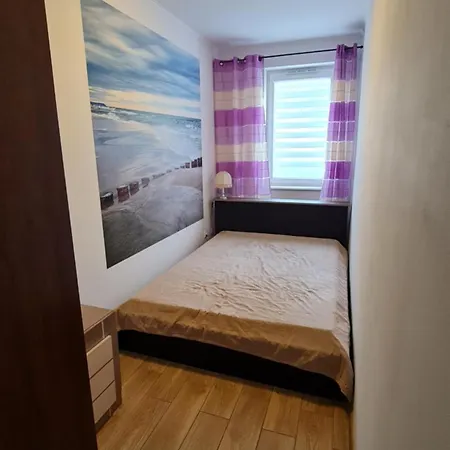 4 Osoby 100 M Od Morza 2